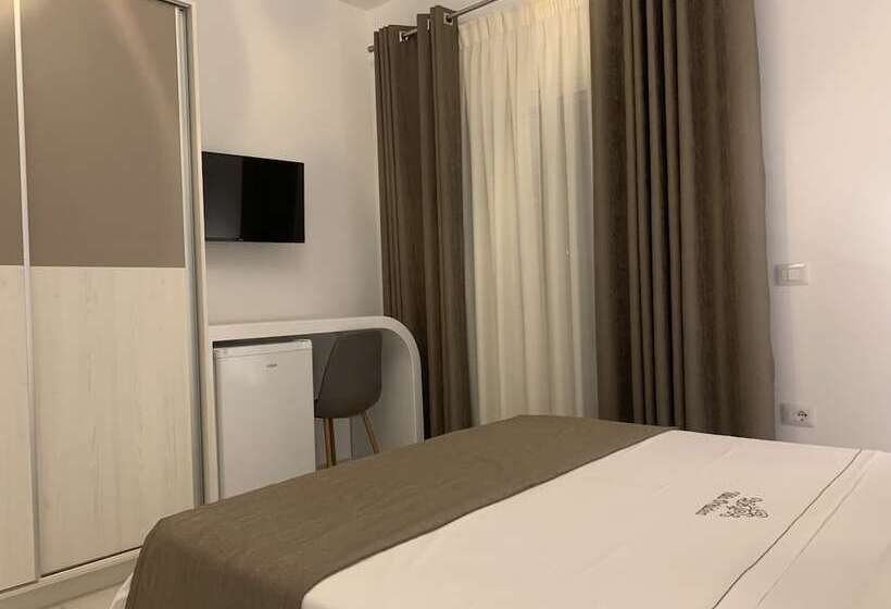 بنسيون Villa Orkidea