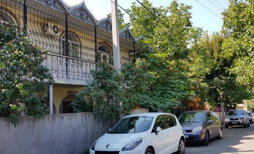 پانسیون La Vitalie Guest House