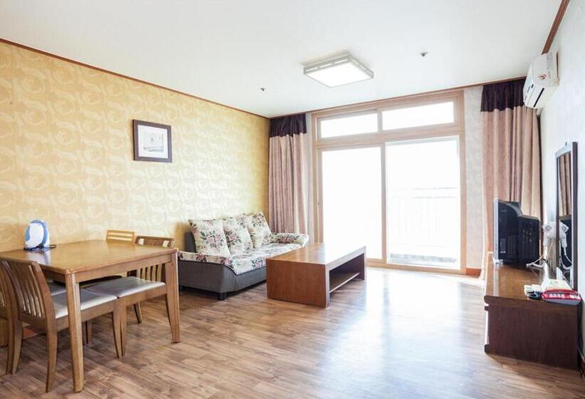 リゾートホテル Jeju Ilsung Beach Condo