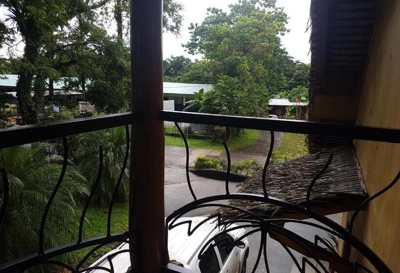 旅馆 Bodhi Santa Catalina