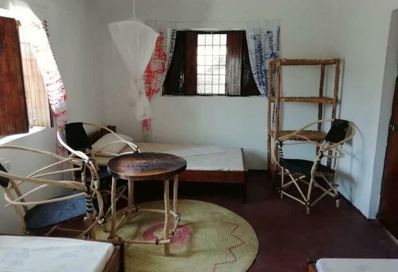 旅馆 Sunny House Paje Ii