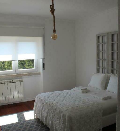 تختخواب و صبحانه Happysintra Guesthouse By Casa Do Preto