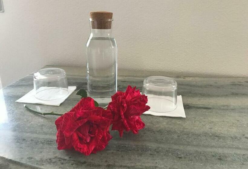 تختخواب و صبحانه Happysintra Guesthouse By Casa Do Preto