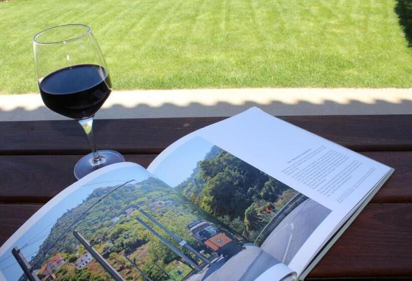 تختخواب و صبحانه Happysintra Guesthouse By Casa Do Preto