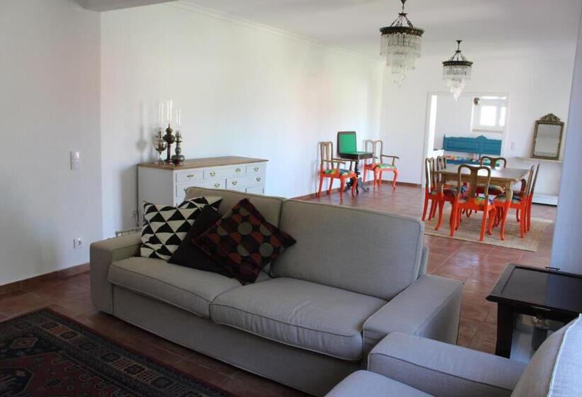 تختخواب و صبحانه Happysintra Guesthouse By Casa Do Preto