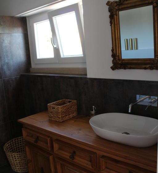 تختخواب و صبحانه Happysintra Guesthouse By Casa Do Preto