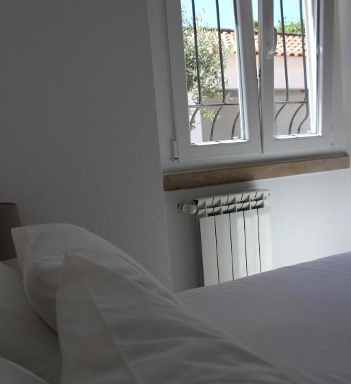 تختخواب و صبحانه Happysintra Guesthouse By Casa Do Preto