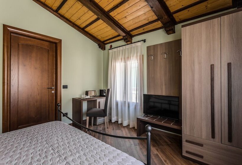 مبيت وإفطار Malatesta Antica Dimora