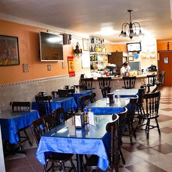 בית מלון כפרי Arenteiro