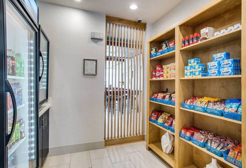 酒店 Holiday Inn Express & Suites   Denton South, An Ihg