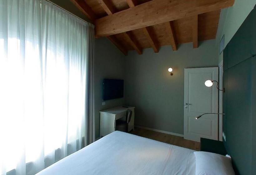 ホテル Le Greghe Suites