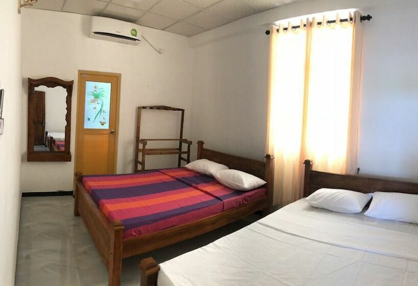 Отель Ran Rasa Guest