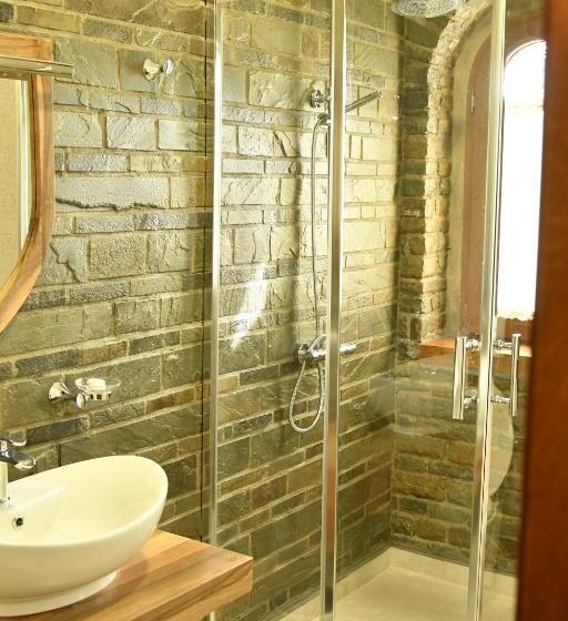 ホテル Restaurant Emblema