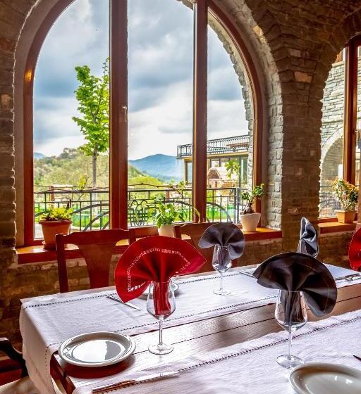 ホテル Restaurant Emblema