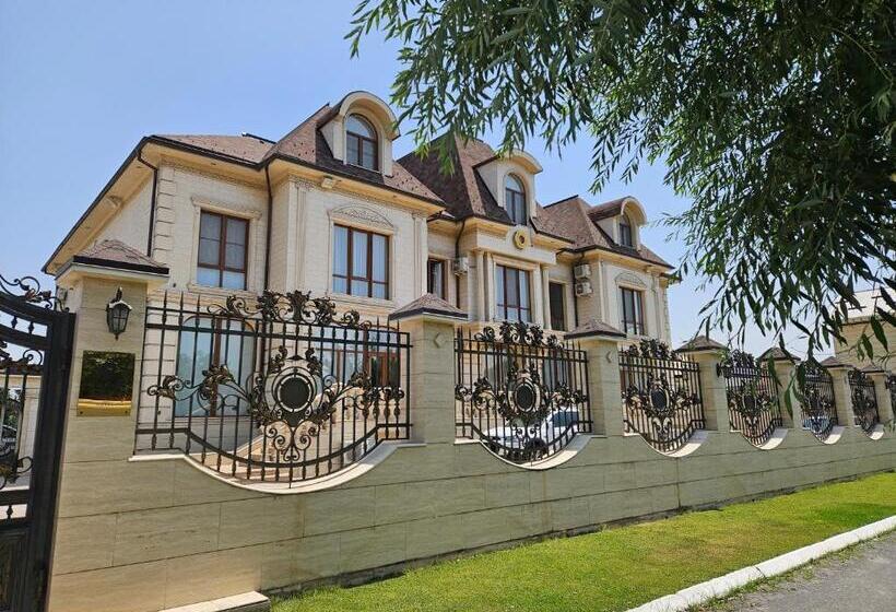 فندق Silk Road Kokand