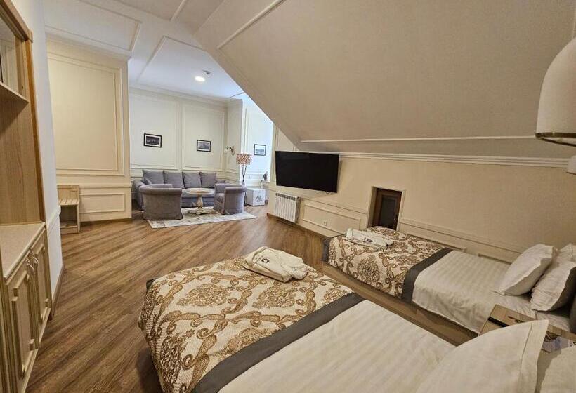 فندق Silk Road Kokand