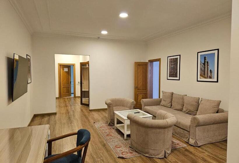 فندق Silk Road Kokand