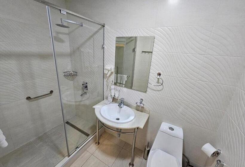 فندق Silk Road Kokand