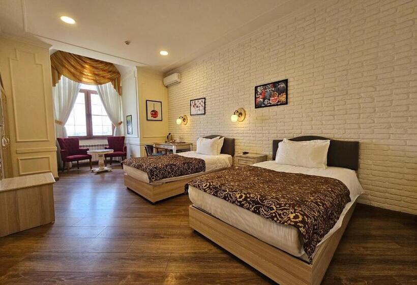 فندق Silk Road Kokand