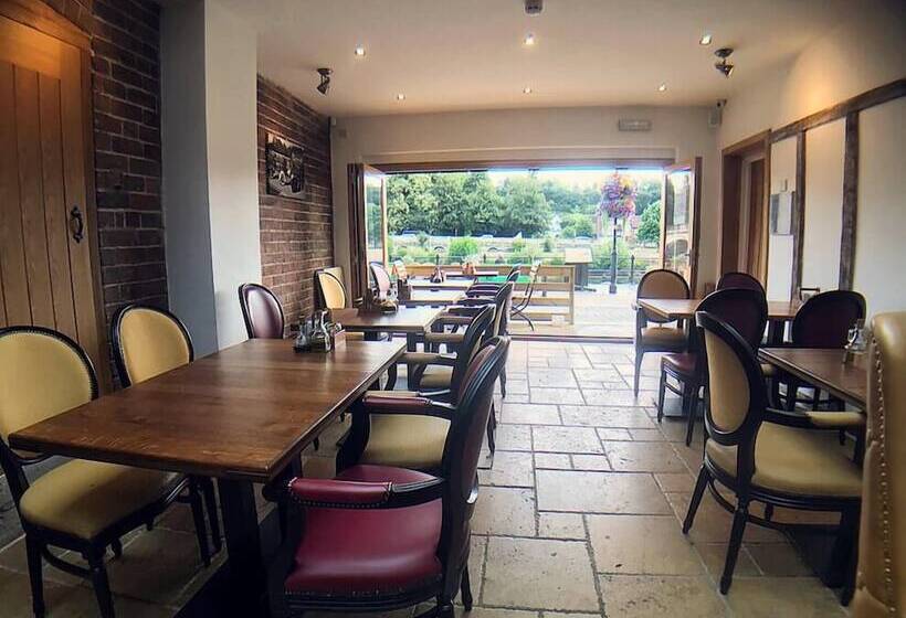 酒店 The Courtyard