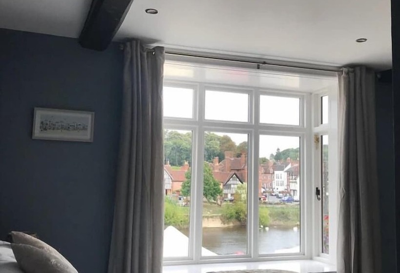 酒店 The Courtyard