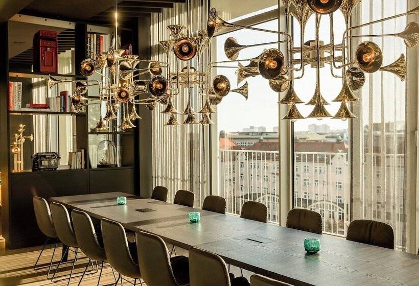 Motel One Leipzig Post