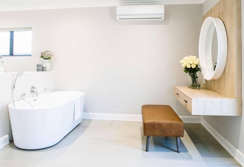 פנסיון 30 On Whites Guesthouse