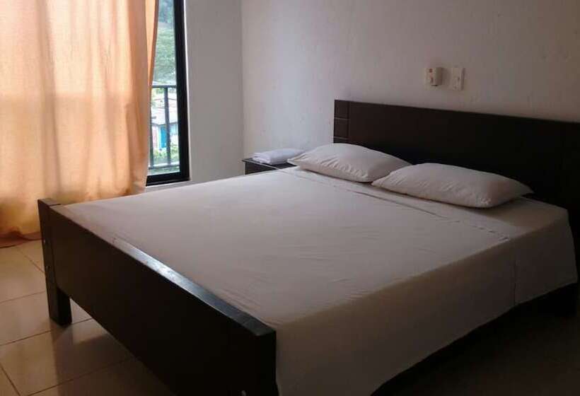 Пансион Hospedaje Aquel Almendro