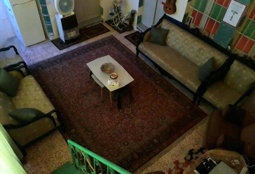 پانسیون Soufan Guest House