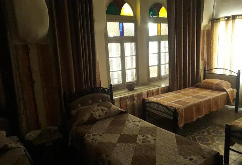 پانسیون Soufan Guest House