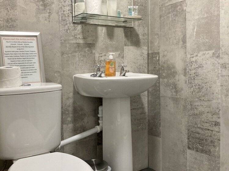 פנסיון The Cadnant