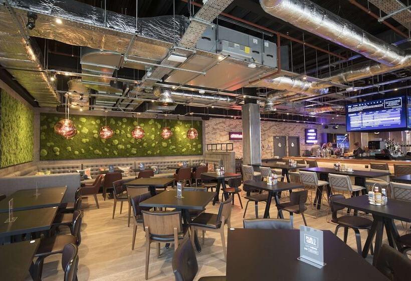 Village Hotel Bristol Filton