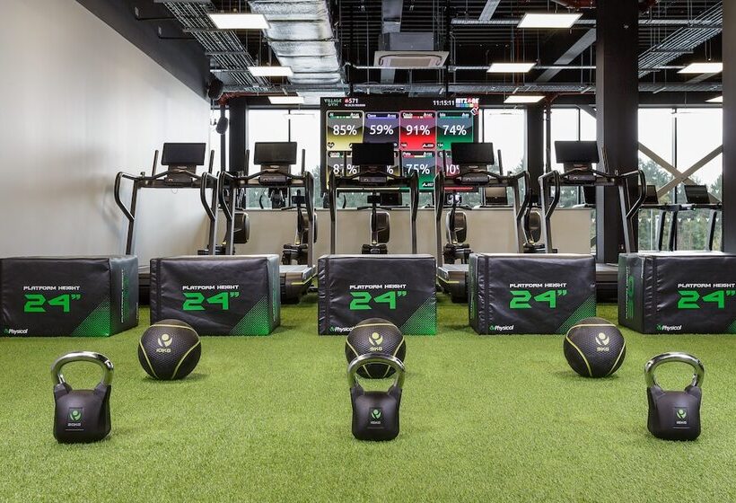 Village Hotel Bristol Filton