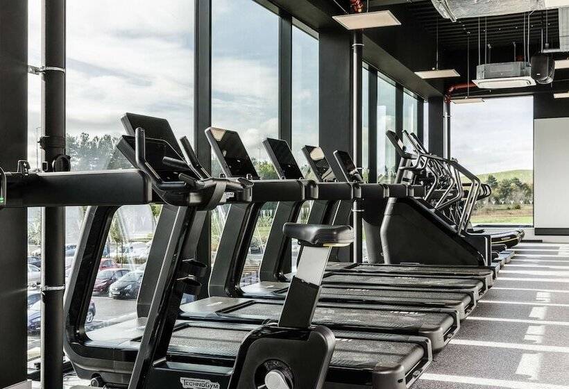 Village Hotel Bristol Filton