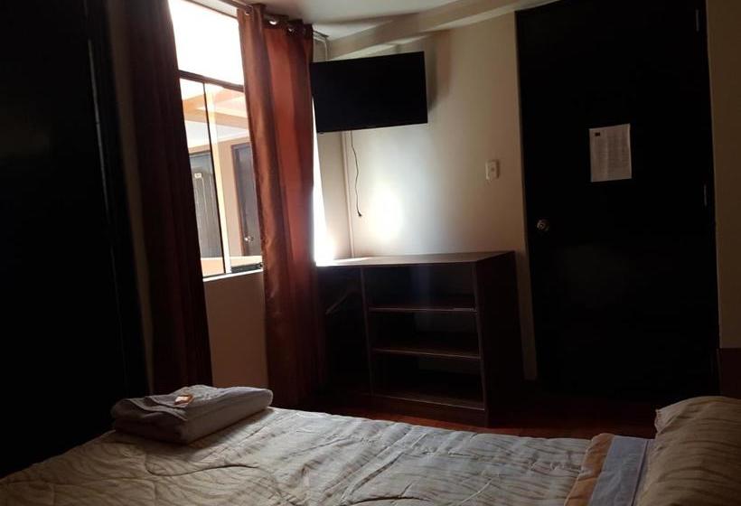 هاستل Cálido Hostal