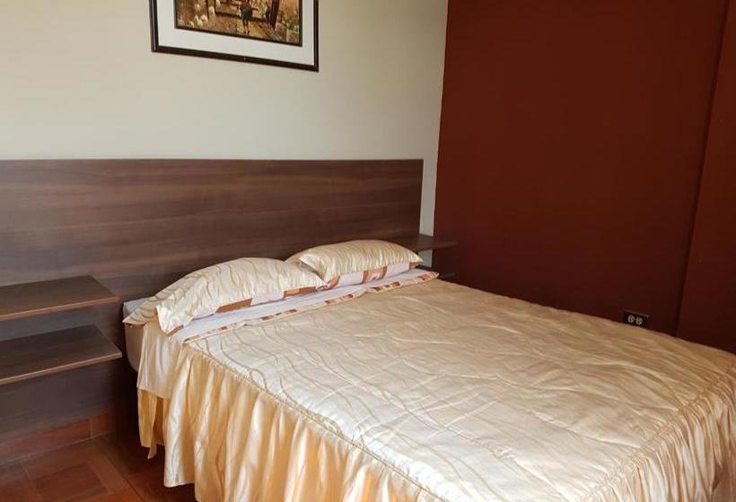 هاستل Cálido Hostal