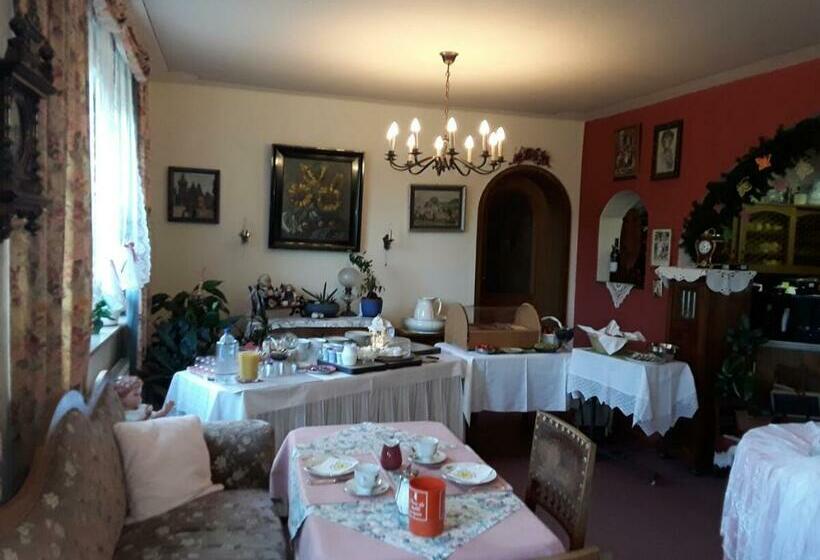 ユースホステル Gästehaus Gisela Im Fürstlichen Fischhaus