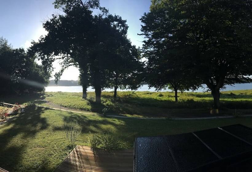 مبيت وإفطار L Hermine Du Lac