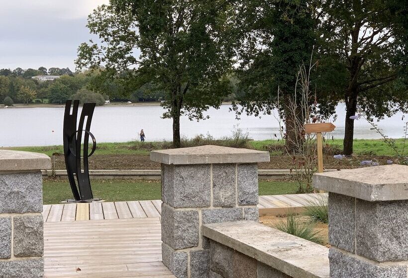 Bed and Breakfast L Hermine Du Lac