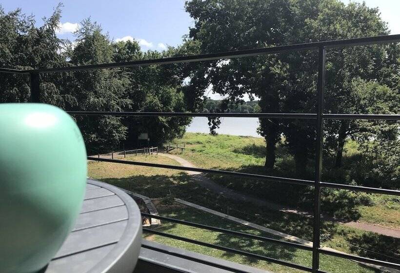 مبيت وإفطار L Hermine Du Lac