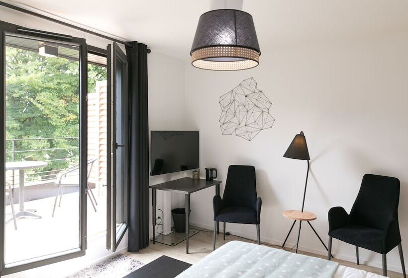 مبيت وإفطار L Hermine Du Lac