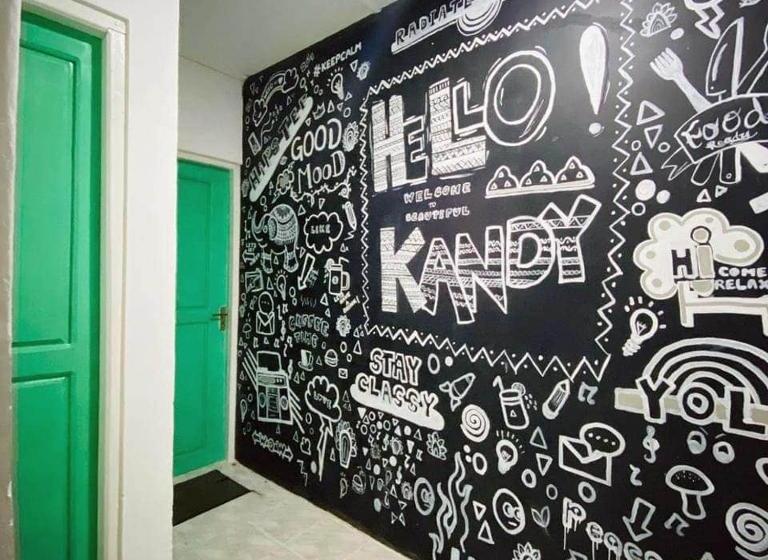 민박 Riverview Lodge