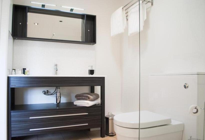 住宿加早餐 Stone Lodge