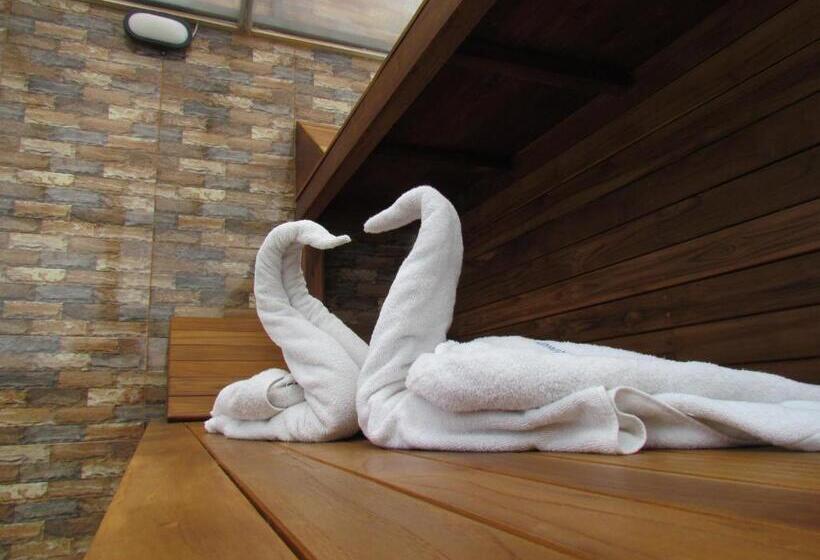 فندق Apartasuite Normandia