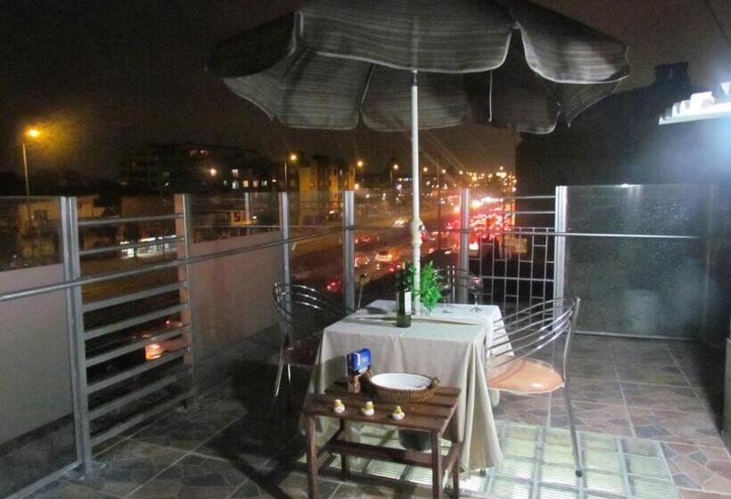 هتل Apartasuite Normandia