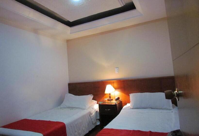 Отель Apartasuite Normandia