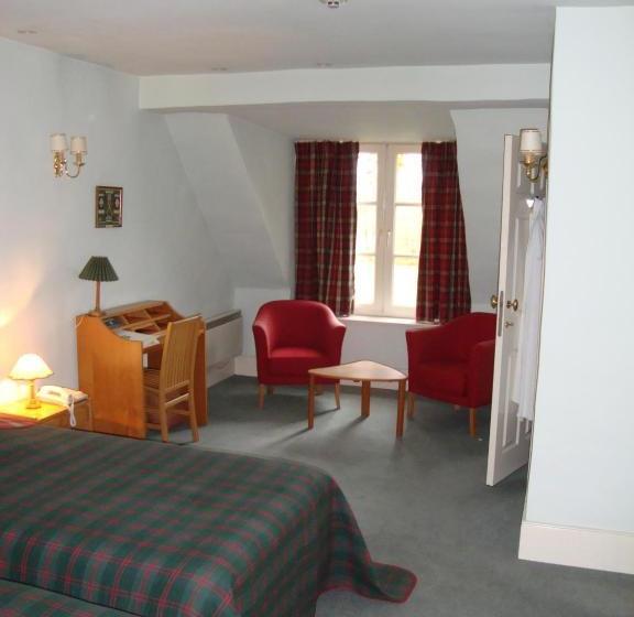 فندق Bossenstein Golf & Polo Club