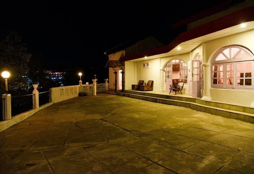 בית מלון כפרי Chimney House By Opensky, Mussoorie