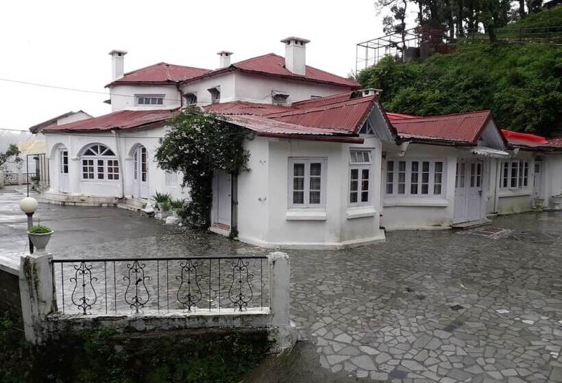 בית מלון כפרי Chimney House By Opensky, Mussoorie