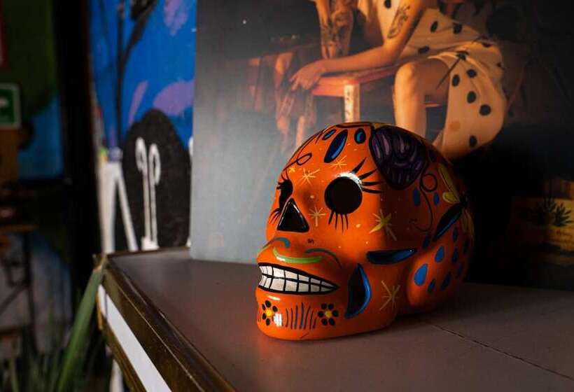 فندق Hostal Chesal